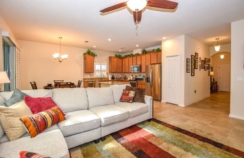Willow Run House | A Sanctuary Away from Home
