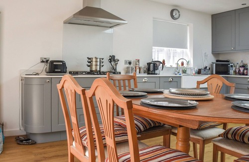 West Mersea Cottage | A seaside stay but with so much more.
