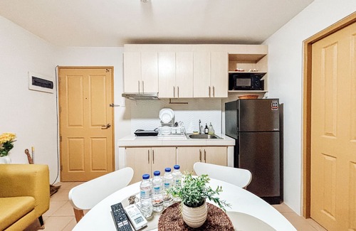 Mandurriao Condo | A Sleek & Spacious Escape