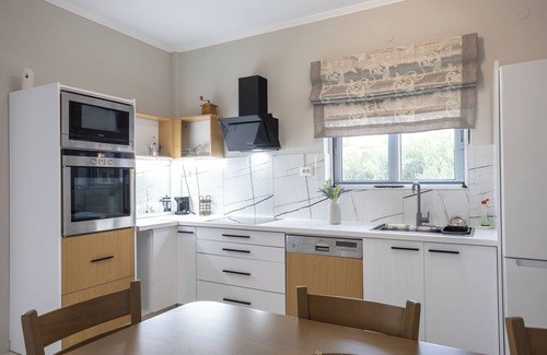 Gerani Apartment | A spacious, fully-equiped Duplex ready to make your stay care-free