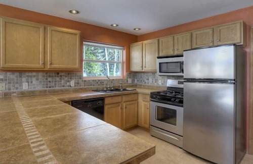 Columbine Lake House | A $ Steal - Get Away from it All!