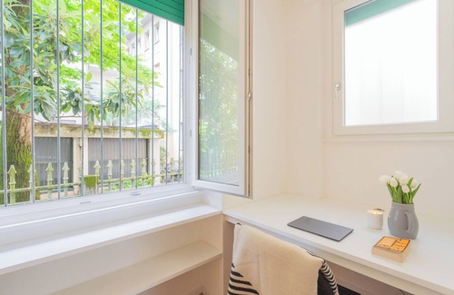 Como Apartment | A Step from the Lake Apartment