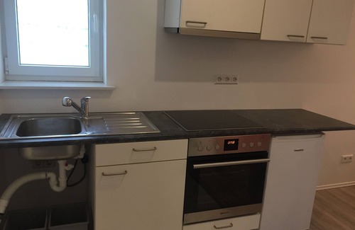 Kraherwald Apartment | A studio in one of the best parts of Stuttgart.