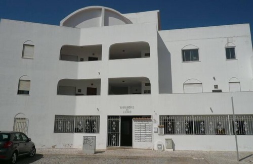 Albufeira Apartment | A Stunning, Spacious Apartment with Spectacular Downtown & Ocean View!