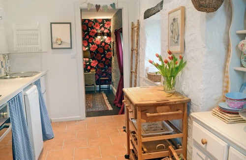 Wedmore Cottage | A stylish barn conversion offering high spec open plan accommodation.
