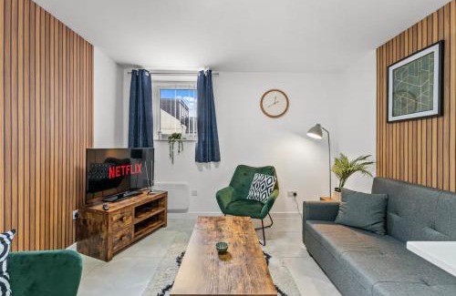 Gabalfa Apartment | A Stylish Luxury 2 Bedroom Duplex Apartment