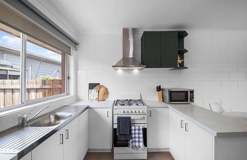 Thomastown Apartment | A Sweet Caroline Thomastown Stay