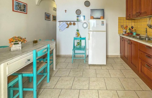 Castro House | A terraced house with sea view built in 1985 on the southern tip of the heel of Italy.
