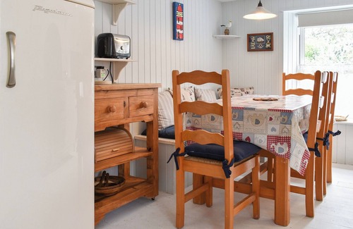 Gorran Haven Cottage | A traditional fisherman’s cottage in the picturesque village of Gorran Haven.