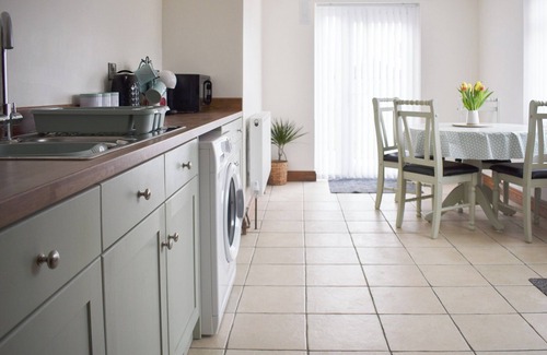 Clenchwarton Cottage | A truly lovely country cottage set in the heart of historic Norfolk.