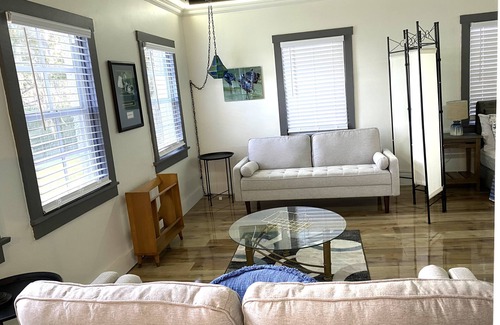 Florida South Atlantic Coast Apartment | A Unique detached two story beachfront apartment located on two acre Estate