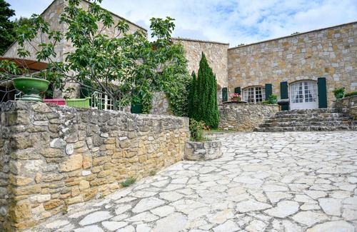 Lauris House | A vacation in the Luberon