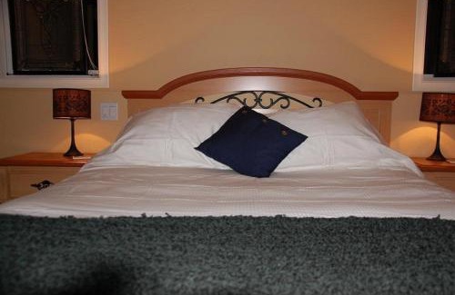 Quail Ridge Bed & Breakfast | A Vacation Paradise at Quail Ridge B&B