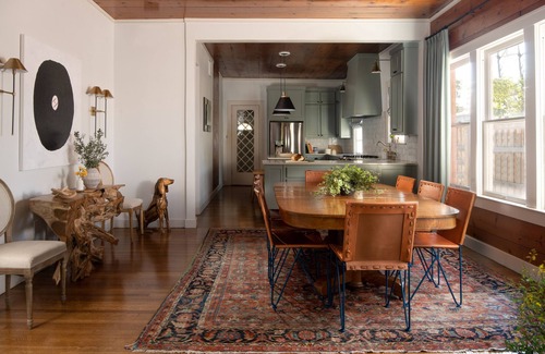 Waco House | A Waco cottage with private pickleball court!