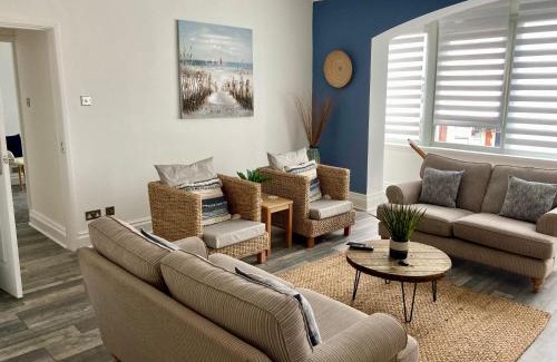 Blackpool Apartment | A wave from it all