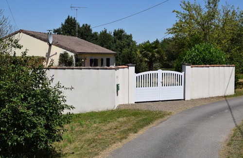 Saint-Vincent-sur-Graon House | A well equipped, quiet, private and comfortable self catering Holiday Home