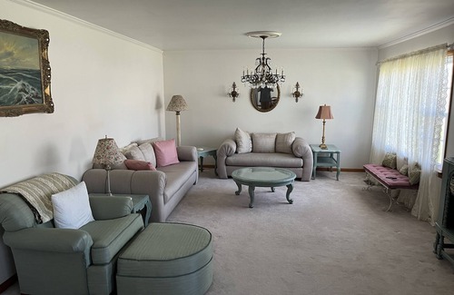 Harrisburg House | A Wonderful 3 Bedroom House Close to the Shawnee National Forest !