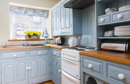 Cregneish Cottage | A wonderful coastal cottage, in a great setting close to the beach.