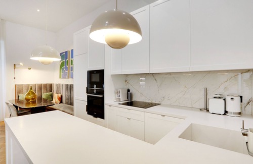 Quartier de la Place-Vendome Apartment | A Wonderfull 2-BR/2BA in Louvre - Vendôme