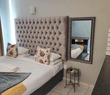 Westdene Apartment | A47 self catering apartment inside Bains Lodge