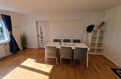 Klofta House | Aadarsh Villa rom kløfta 9 min from Oslo Airport