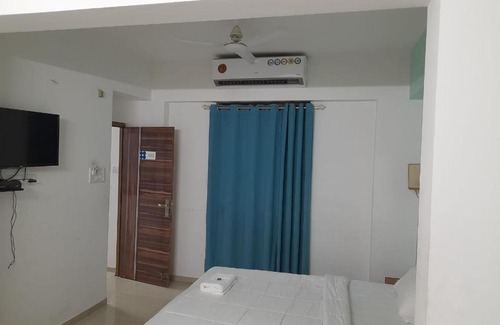 Baner Bed & Breakfast | AAKIYO ROOM