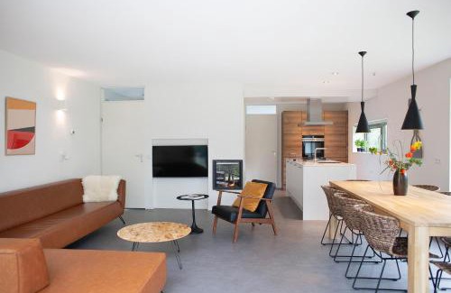 Sint Maartenszee Villa | Aan Noordzee Villa Veranda