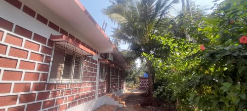 Diveagar House | Aavad Homestay
