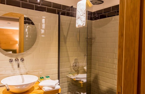 Akcaalan Hotel | Abant Lotus Otel
