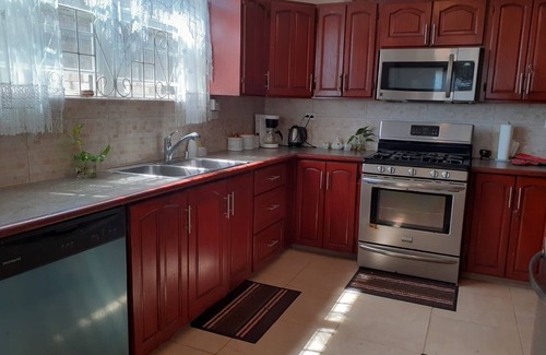 Ocean City House | ABBE DYNASTY: Ocean View Holiday Home