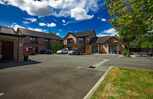 Redwood Hotel | Abbella Lodge Motel