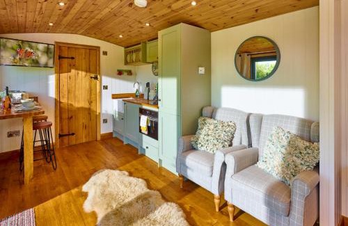 Wichenford Other | Abberley Shepherds Hut - Ockeridge Rural Retreats