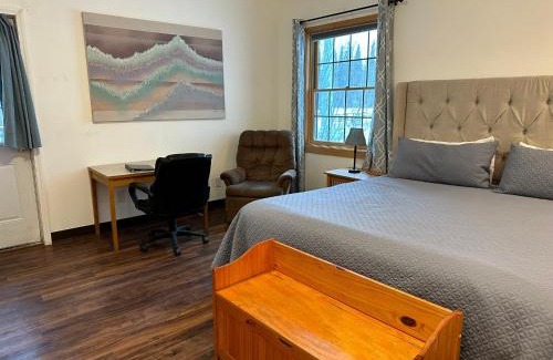College Hotel | Abbey Archway Inn