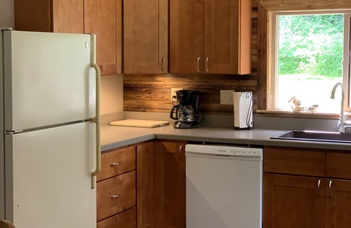 Martin City House | Abbott Valley Homestead - 10 Minutes to Glacier Park
