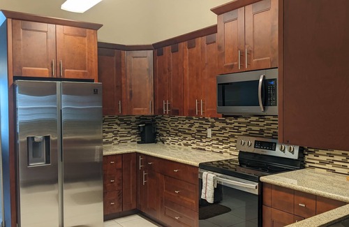 Bahamia West House | Aberdeen Place