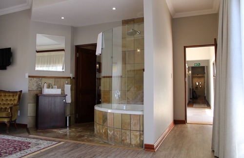 Bloemfontein Bed & Breakfast | Abiénto Guesthouse