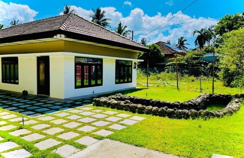 Jaffna Villa | Abi Holiday Home - Jaffna Town