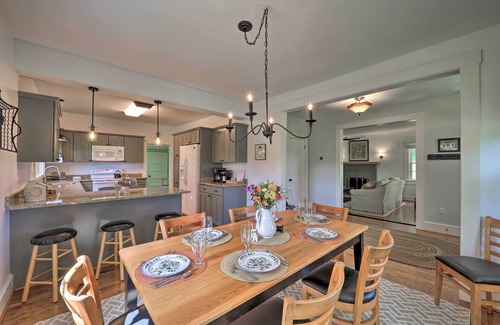 Abingdon House | Abingdon Family Getaway w/Porch & Views!