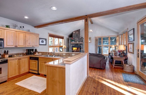 Teton Village Condo | Abode at Moose Creek #21 | 1 min. Walk to Lift, Private Hot Tub, Sundance Pool Access