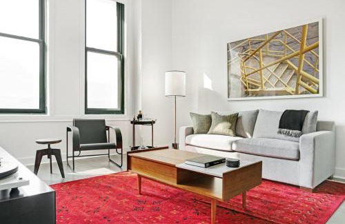 Downtown Pittsburgh Apartment | Abode Pittsburgh - Downtown Convention Center