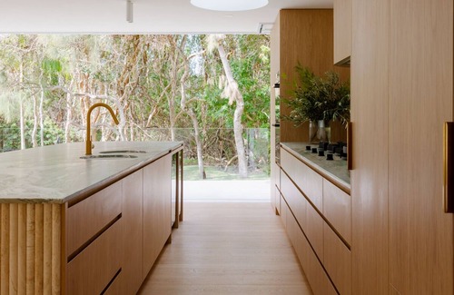 Warana House | Absolute beach front masterpiece fit for a small family