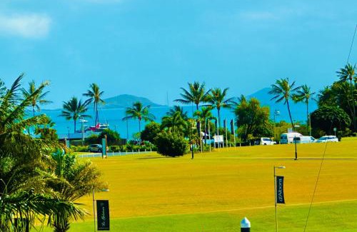 Airlie Beach Apartment | Absolute Luxury Marina Lifestyle at The Port of Airlie Beach