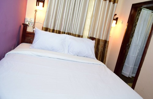 Koforidua Hotel | Absor Royal Hotel