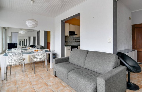 Palavas-les-Flots Apartment | AC flat with wonderful view on Le Lez in Palavas-les-Flots - Welkeys