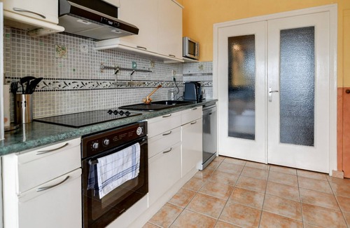 Palavas-les-Flots Apartment | AC flat with wonderful view on Le Lez in Palavas-les-Flots - Welkeys