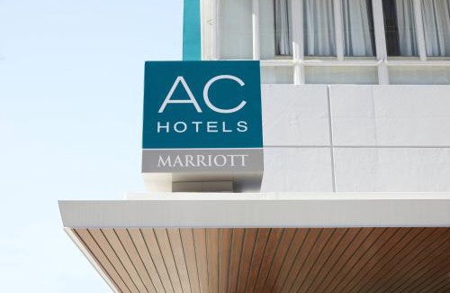 Carthay Circle Hotel | AC Hotel by Marriott Beverly Hills