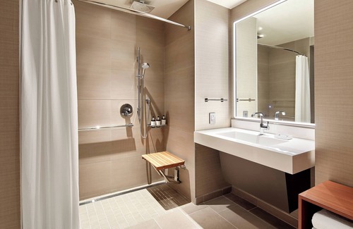 Santa Clara Hotel | AC Hotel by Marriott San Jose Santa Clara