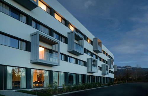 Saint-Julien-en-Genevois Hotel | AC Hotel by Marriott Saint-Julien-en-Genevois