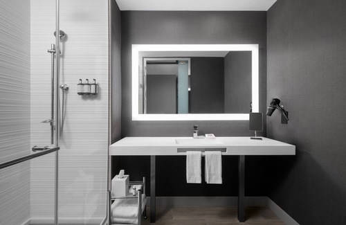 Canonsburg Hotel | AC Hotel Pittsburgh Southpointe