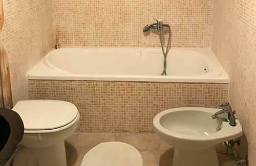 Carro House | ACACIA apartment and pool near Cinque Terre